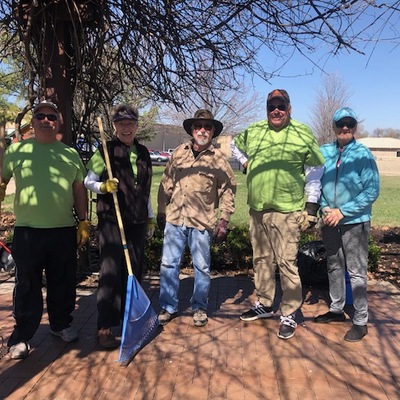Trail Head volunteers